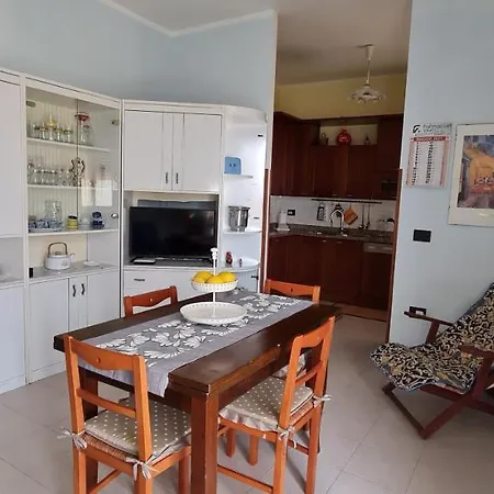 Da Fenisia Apartment *